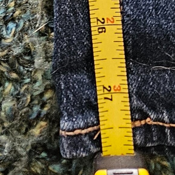 SOLD Old Navy Worn -In Look Petite Jeans - Picture 5 of 6
